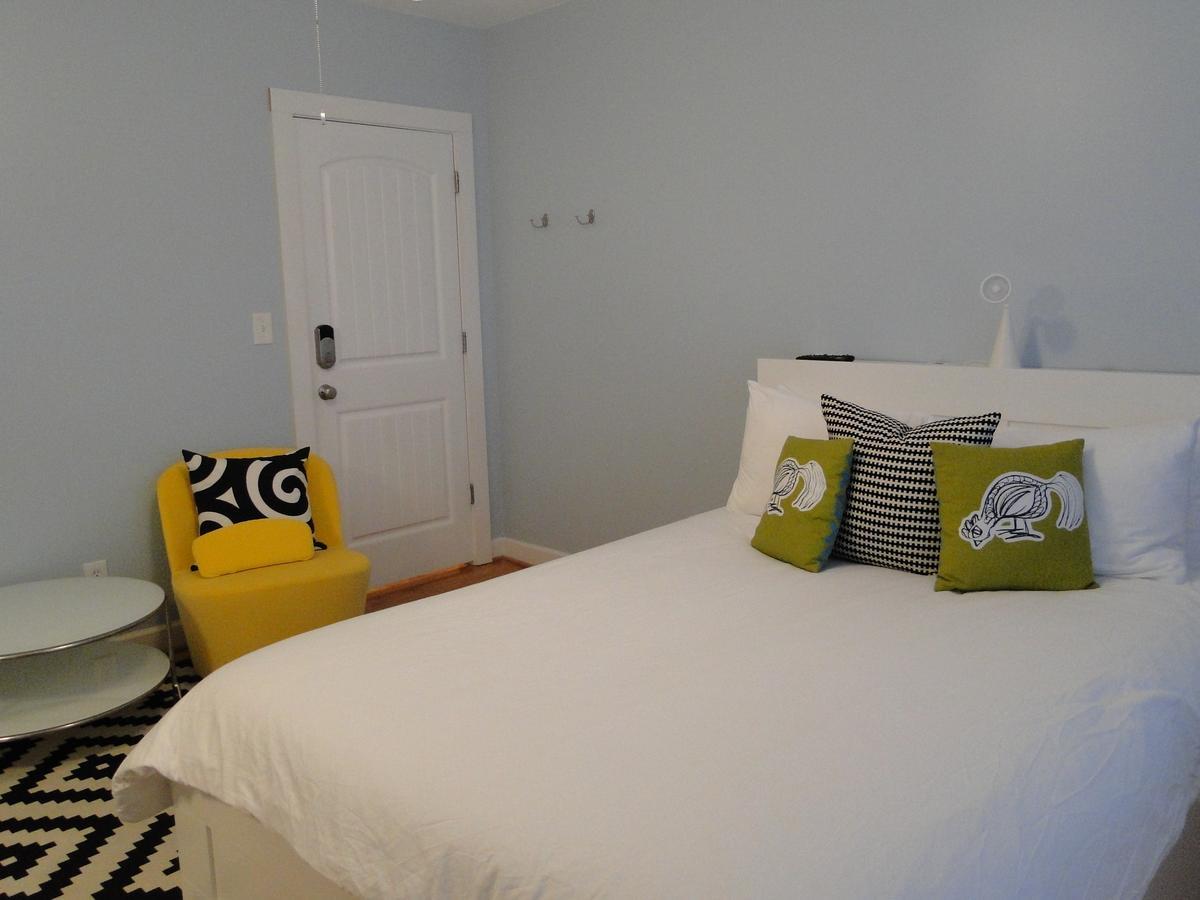 Swamp Rabbit Inn Гринвилл Экстерьер фото