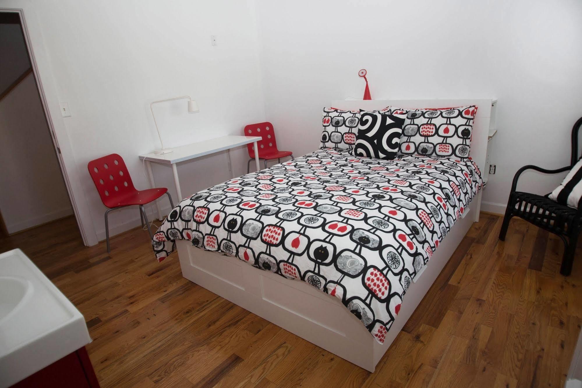 Swamp Rabbit Inn Гринвилл Экстерьер фото
